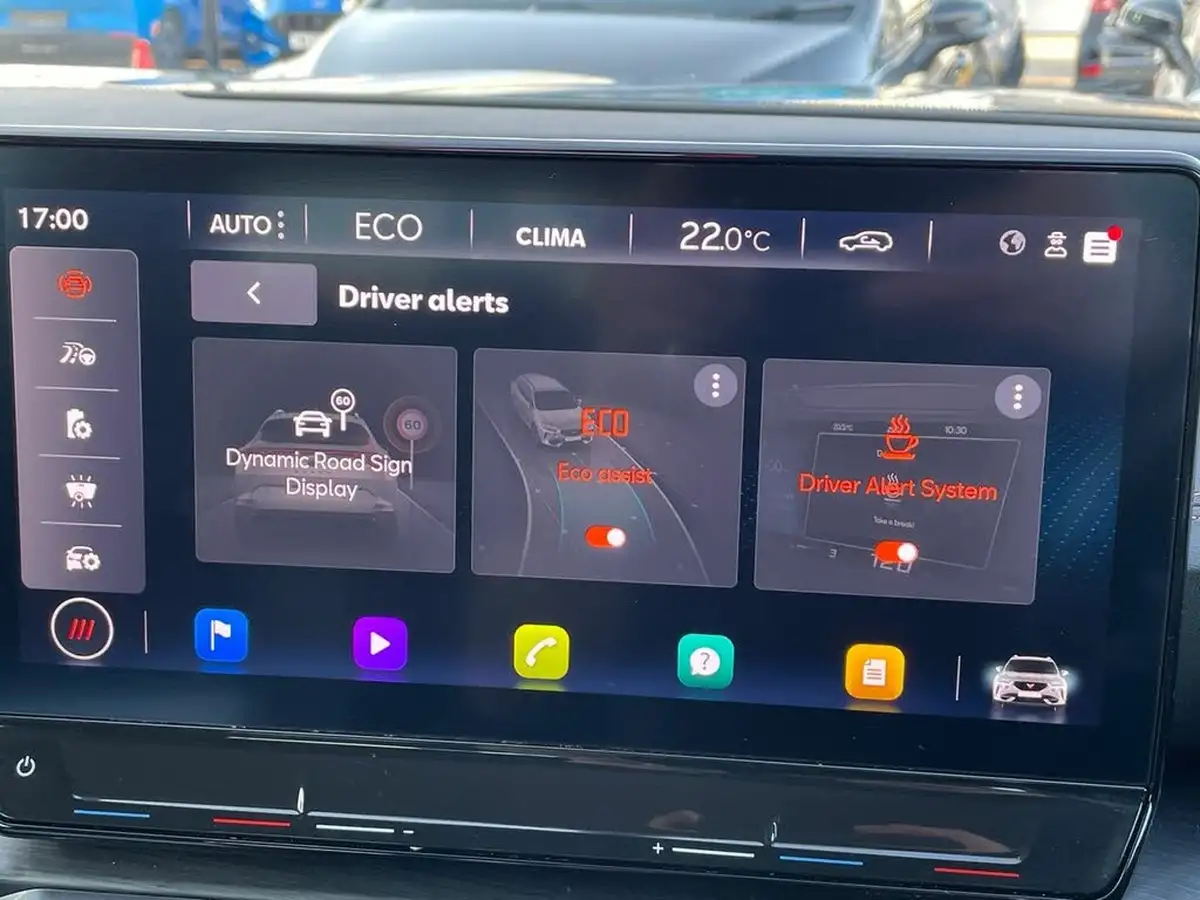 2024-cupra-formentor-14-e-hybrid-v1-big-21