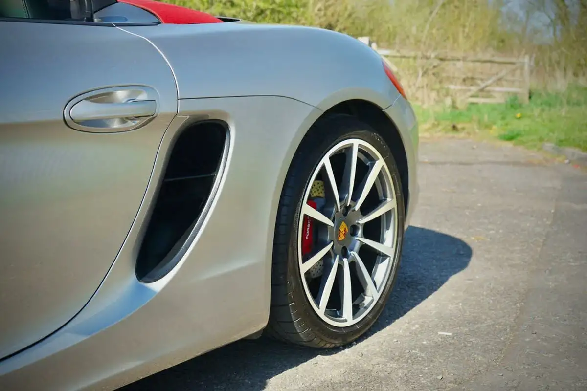 2012-porsche-boxster-27-pdk-big-53