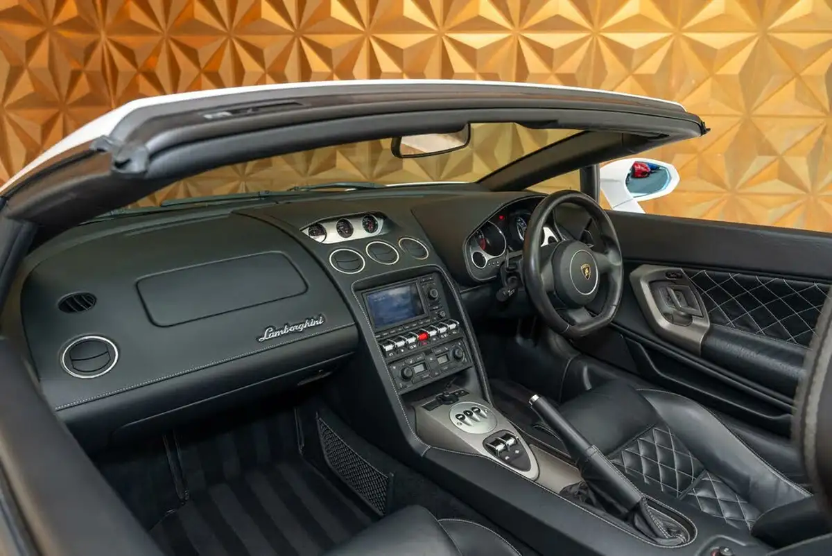 2012-lamborghini-gallardo-52-lp560-4-spyder-big-14