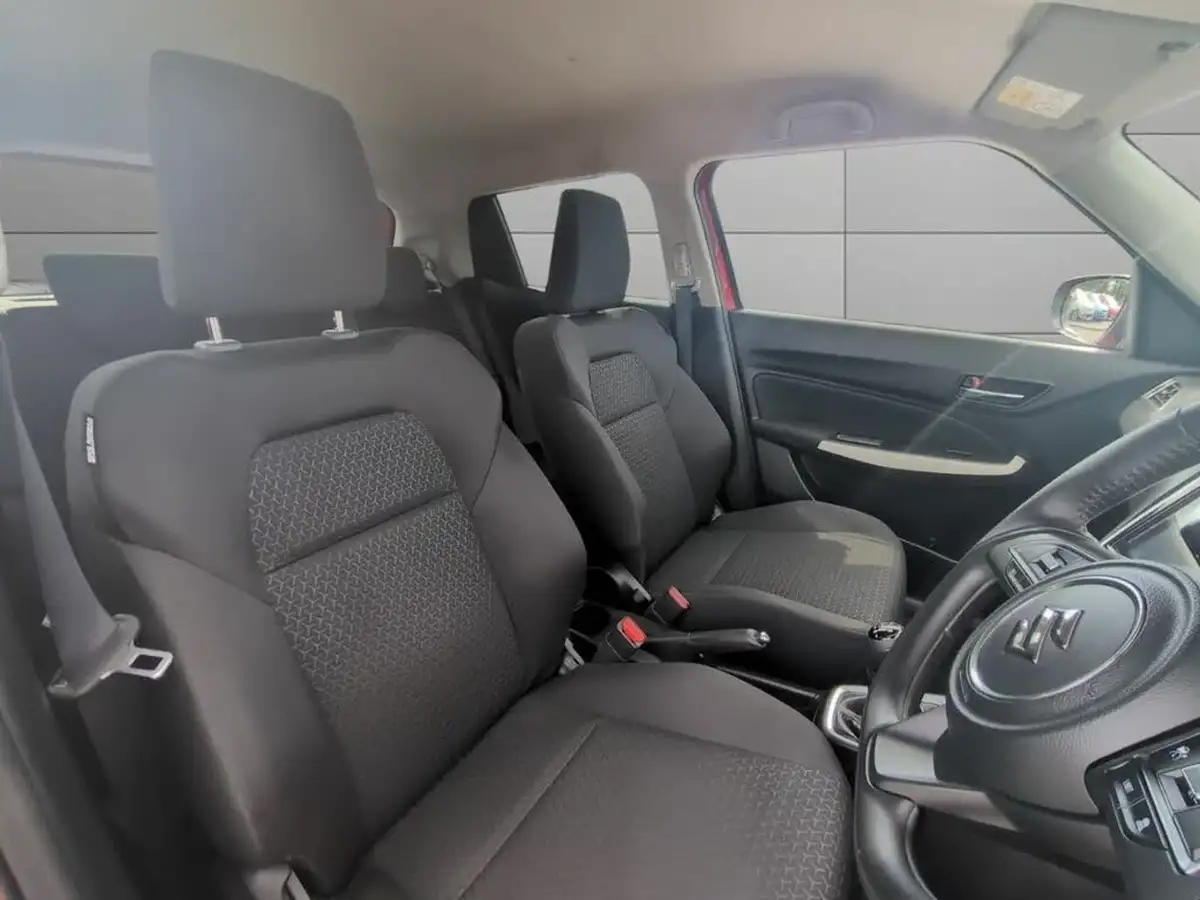 2022-suzuki-swift-12-dualjet-sz-l-big-10