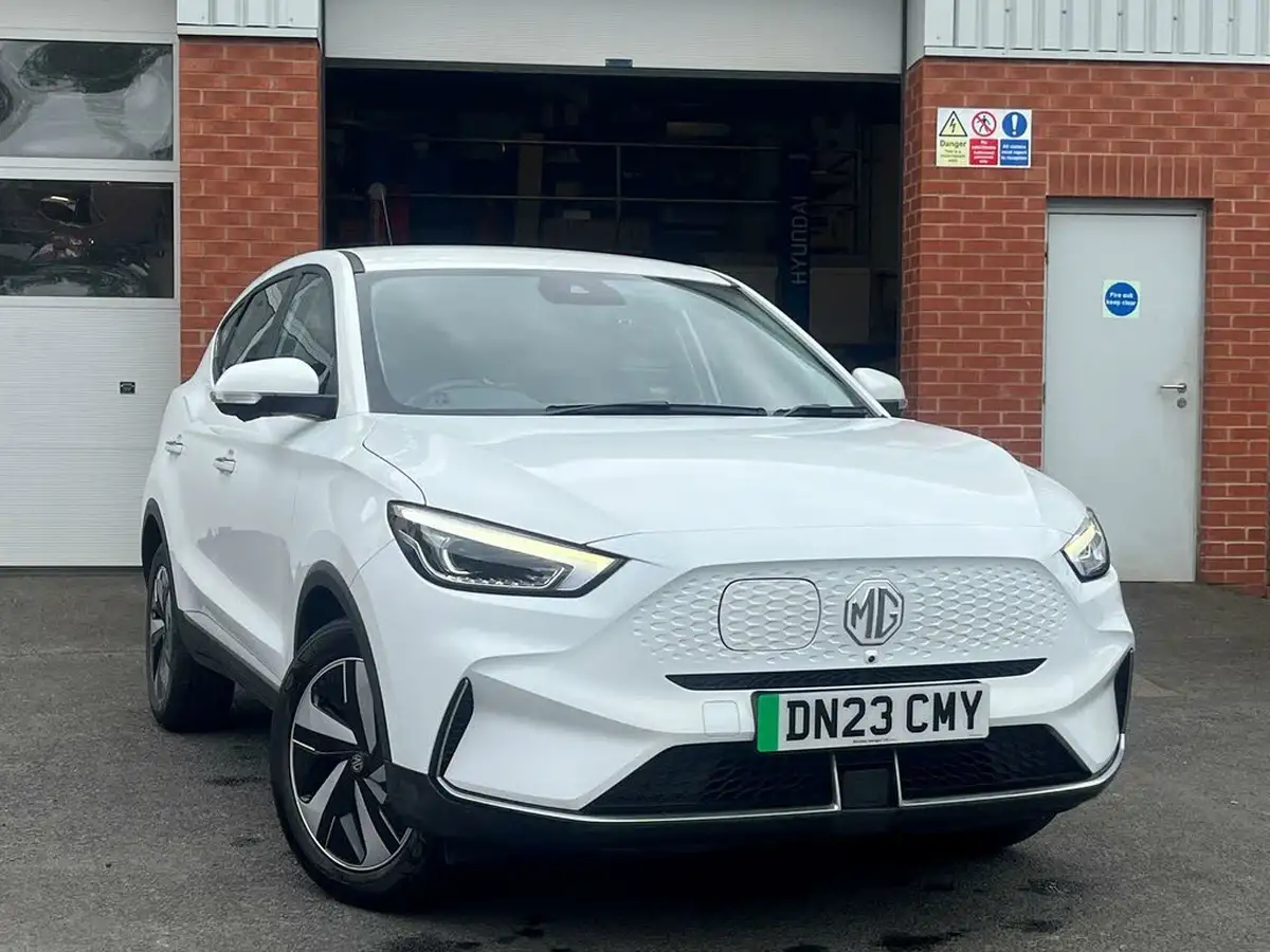 2023-mg-zs-suv-e-se-ev-176ps-big-0