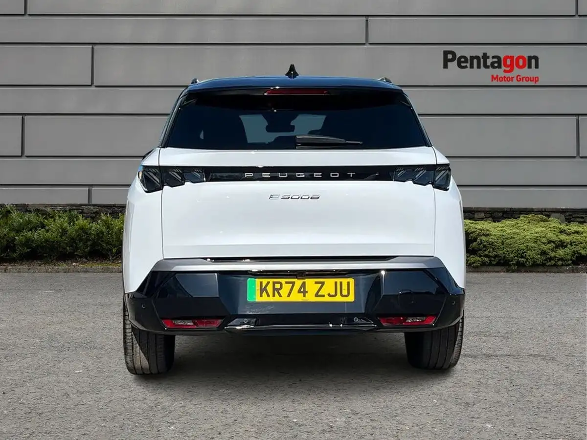 2024-peugeot-5008-suv-big-16