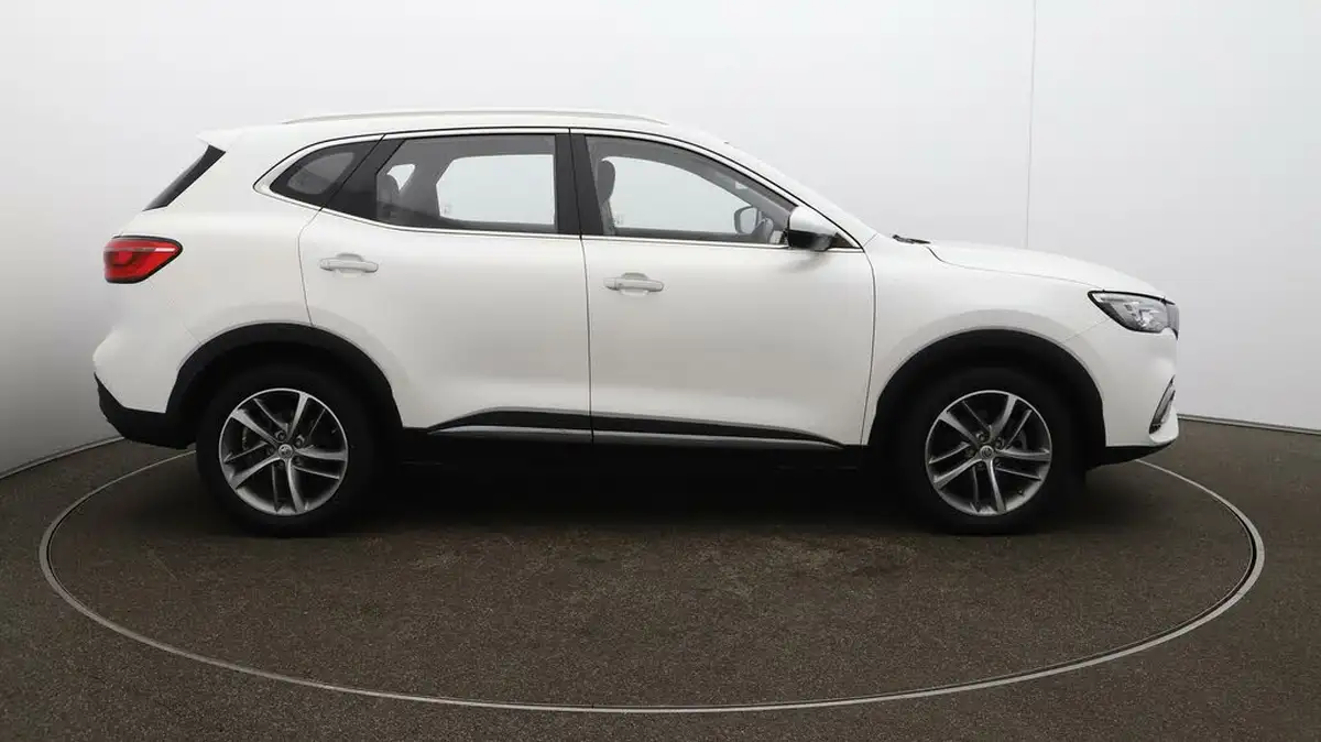 2022-mg-hs-15t-gdi-excite-162ps-dct-big-48