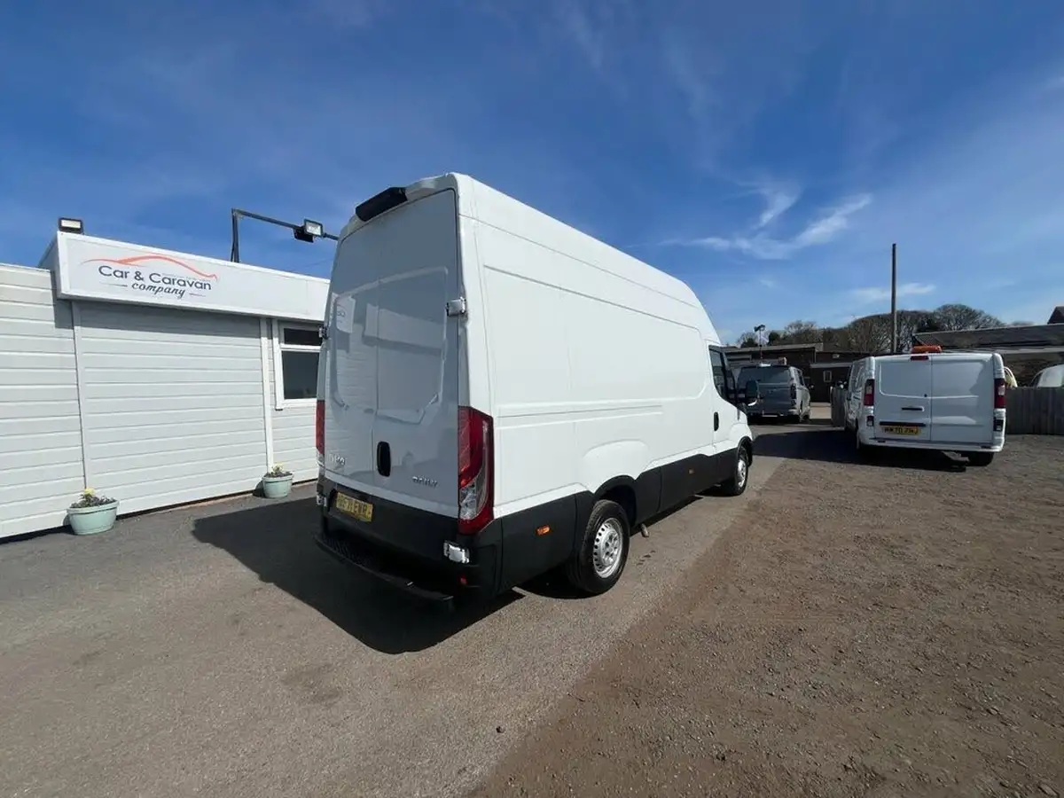 2021-iveco-daily-s-class-23td-35s14v-business-3520mm-h2-136pseu6dt-big-8