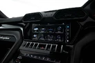 2024-lamborghini-urus-40-no-trim-small-11
