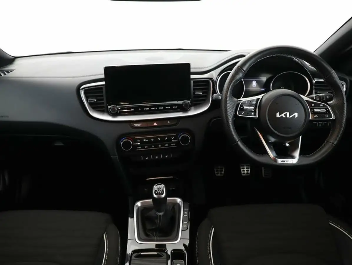 2024-kia-ceed-15-t-gdi-gt-line-138bhp-big-21