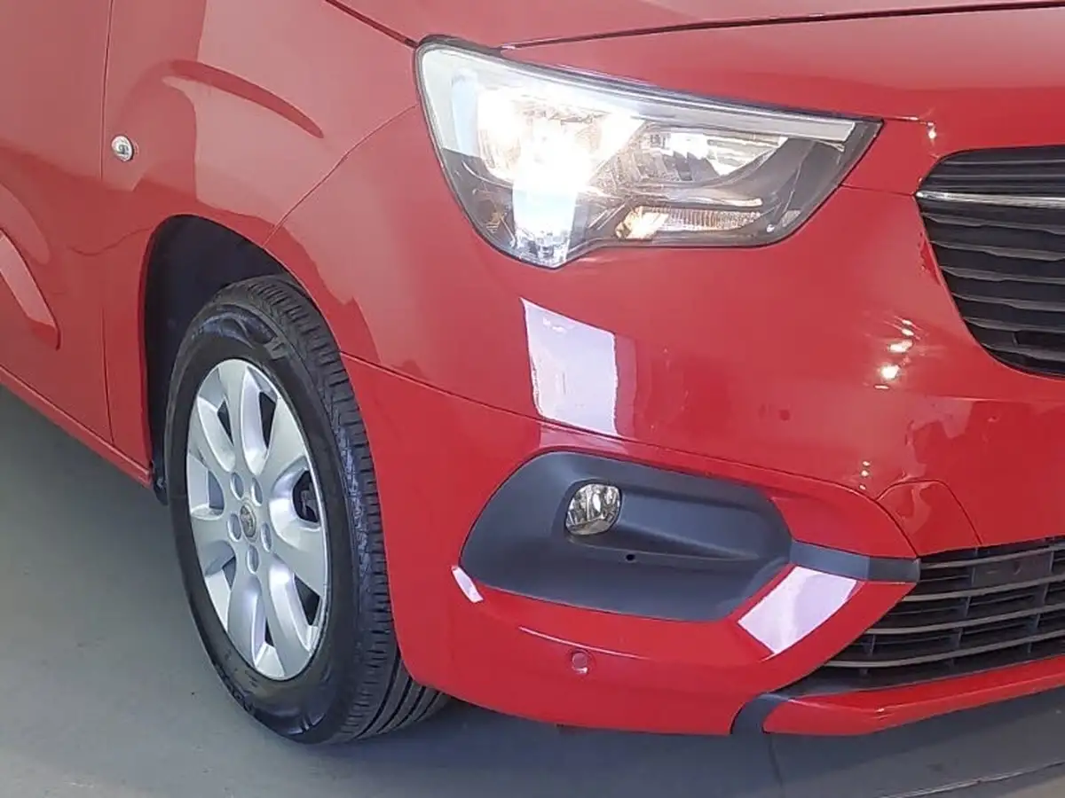 2019-vauxhall-combo-life-15-energy-130ps-auto-big-8