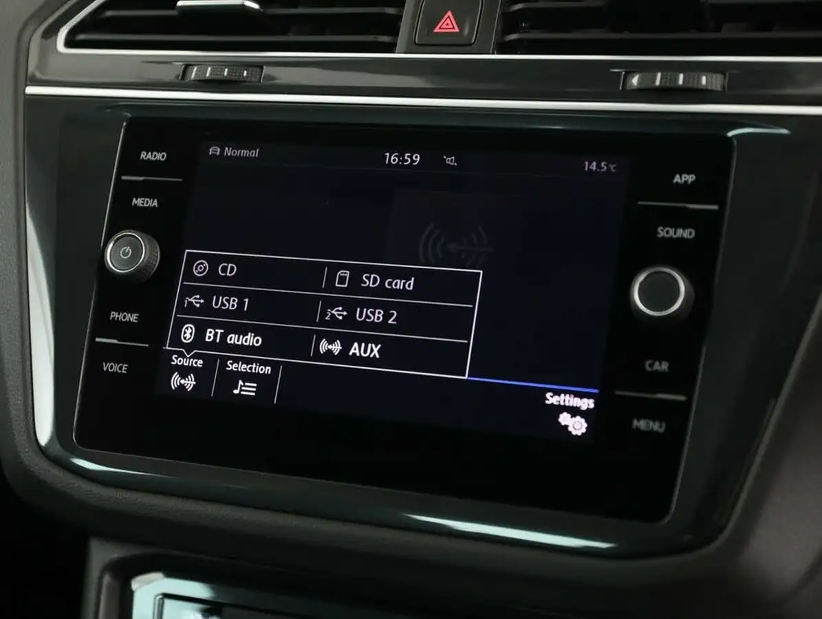 2018-volkswagen-tiguan-20tdi-se-150ps-4motion-ss-big-35