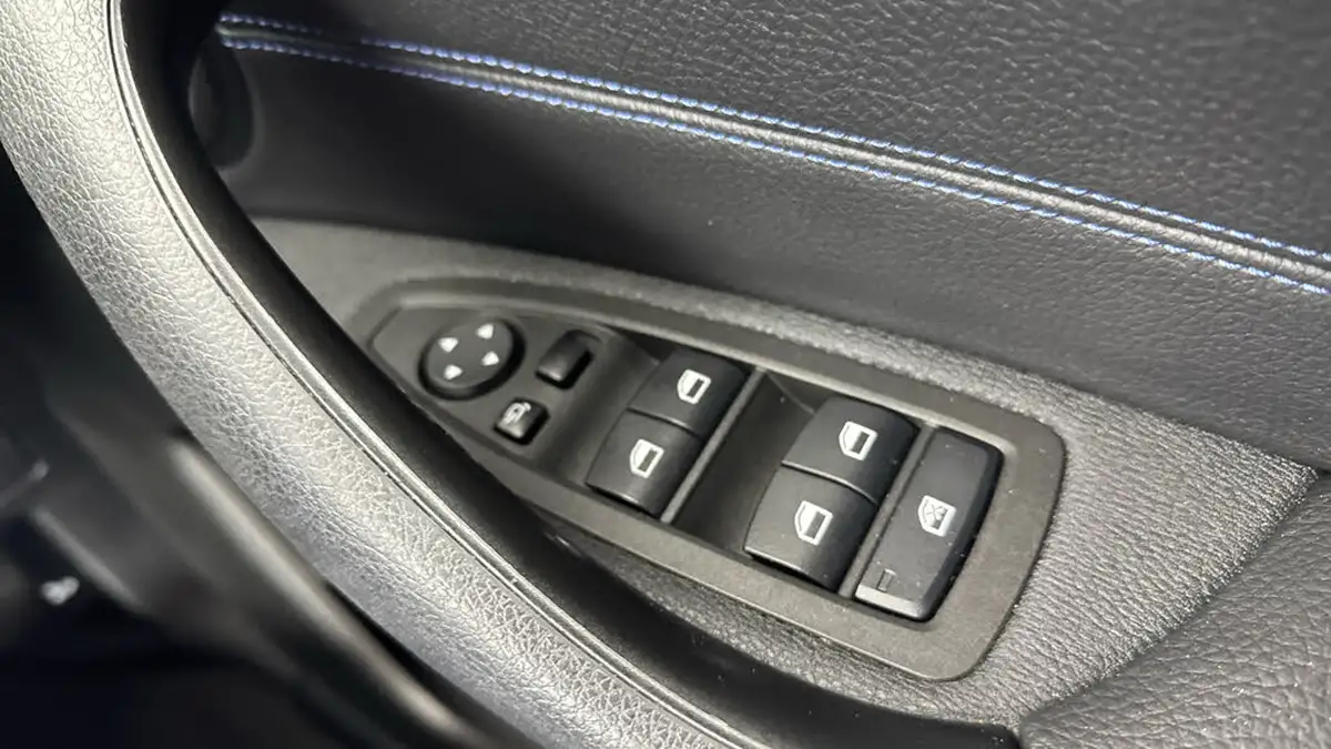 2021-bmw-x2-15-xdrive25e-m-sport-big-19
