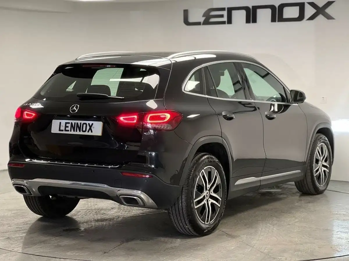 2023-mercedes-benz-gla-class-13-gla-200-sport-executive-station-wagon-big-8