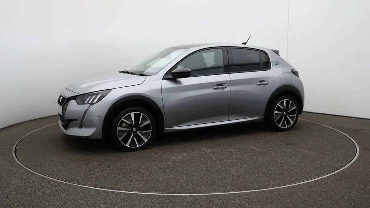 2022-peugeot-208-e-gt-136bhp-50kwh-big-67