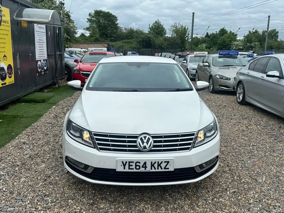 2014-volkswagen-cc-20tdi-gt-bmt-dsg-big-2