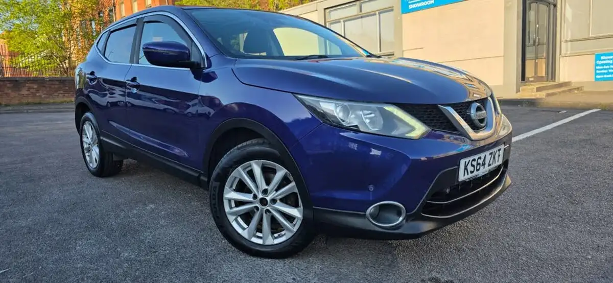 2015-nissan-qashqai-15dci-acenta-premium-big-0