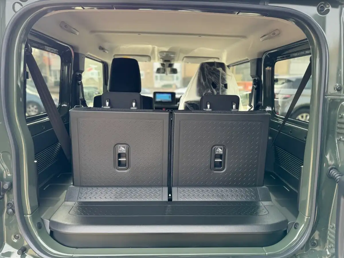 2024-suzuki-jimny-15-sierra-4wd-big-16