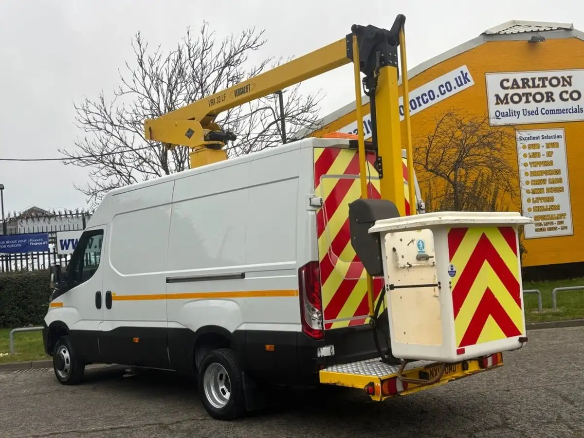 2015-iveco-daily-c-class-30td-50c15v-3520-h2-plus-big-3