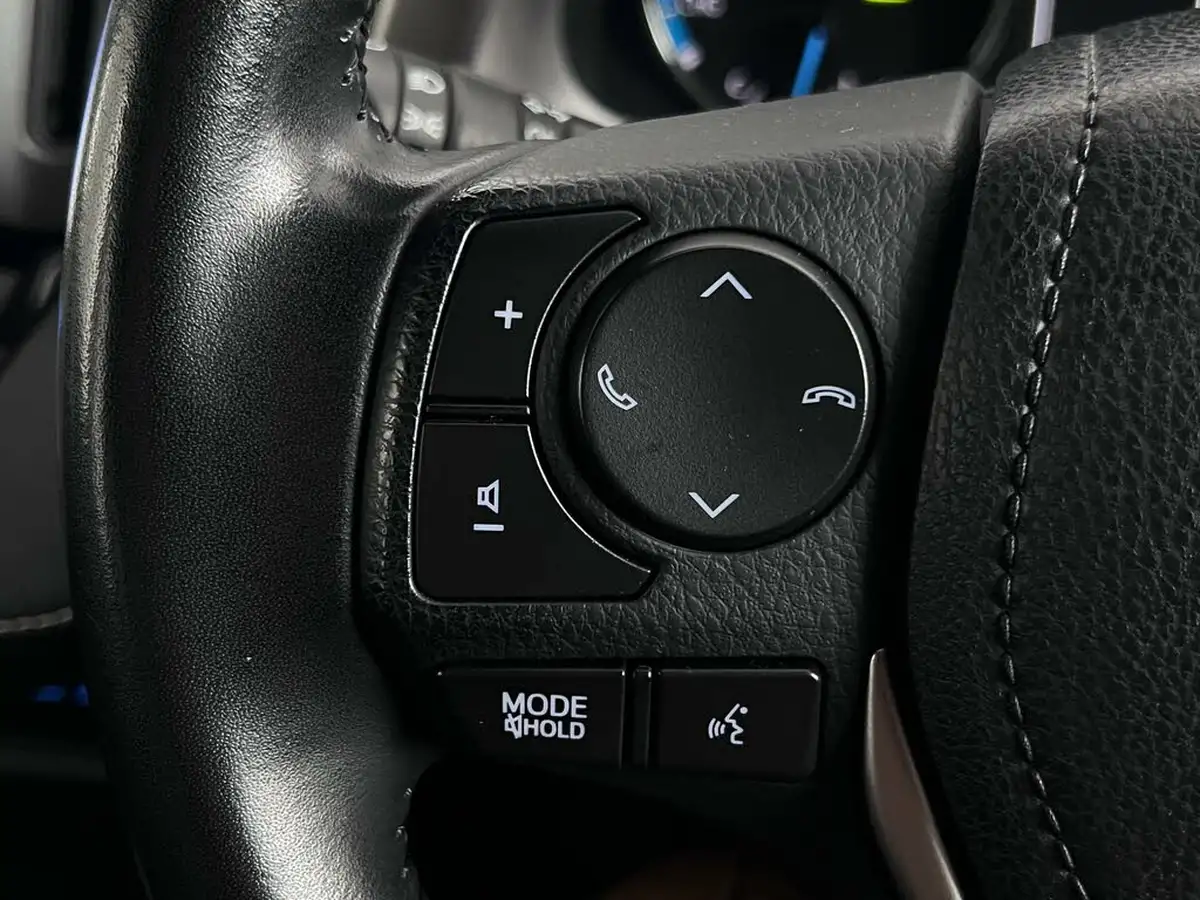2017-toyota-rav4-25-vvt-i-icon-big-23