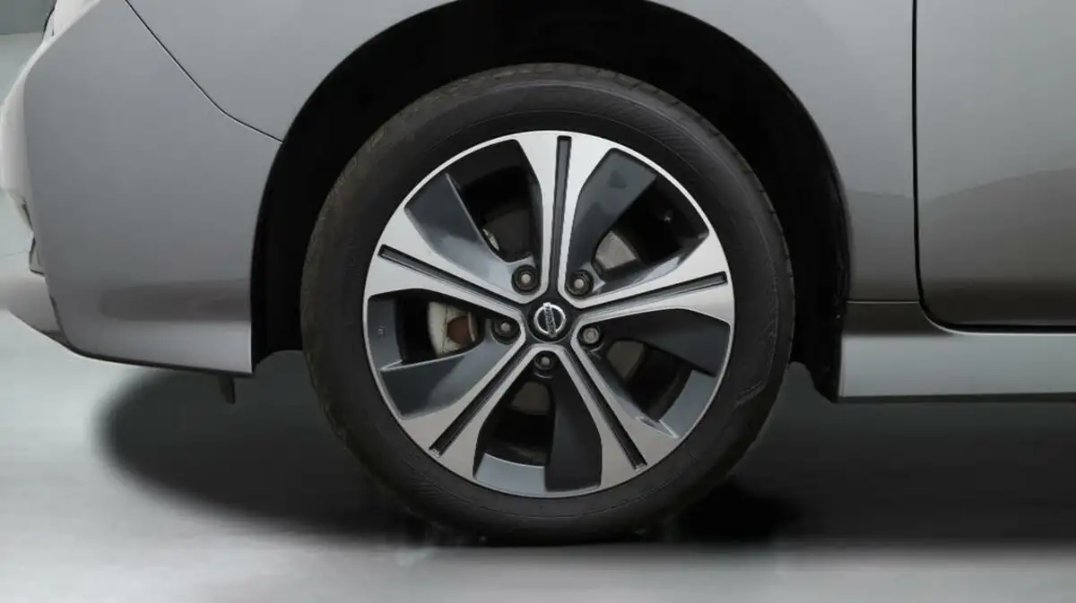 2021-nissan-leaf-e-e-n-connecta-big-18