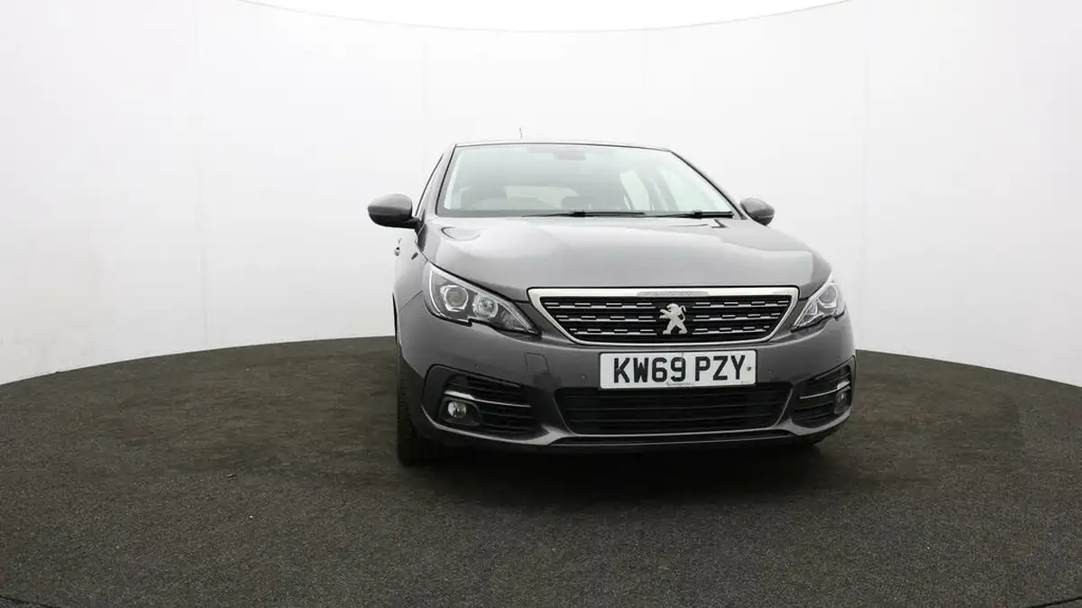 2019-peugeot-308-12-puretech-allure-130bhp-big-47