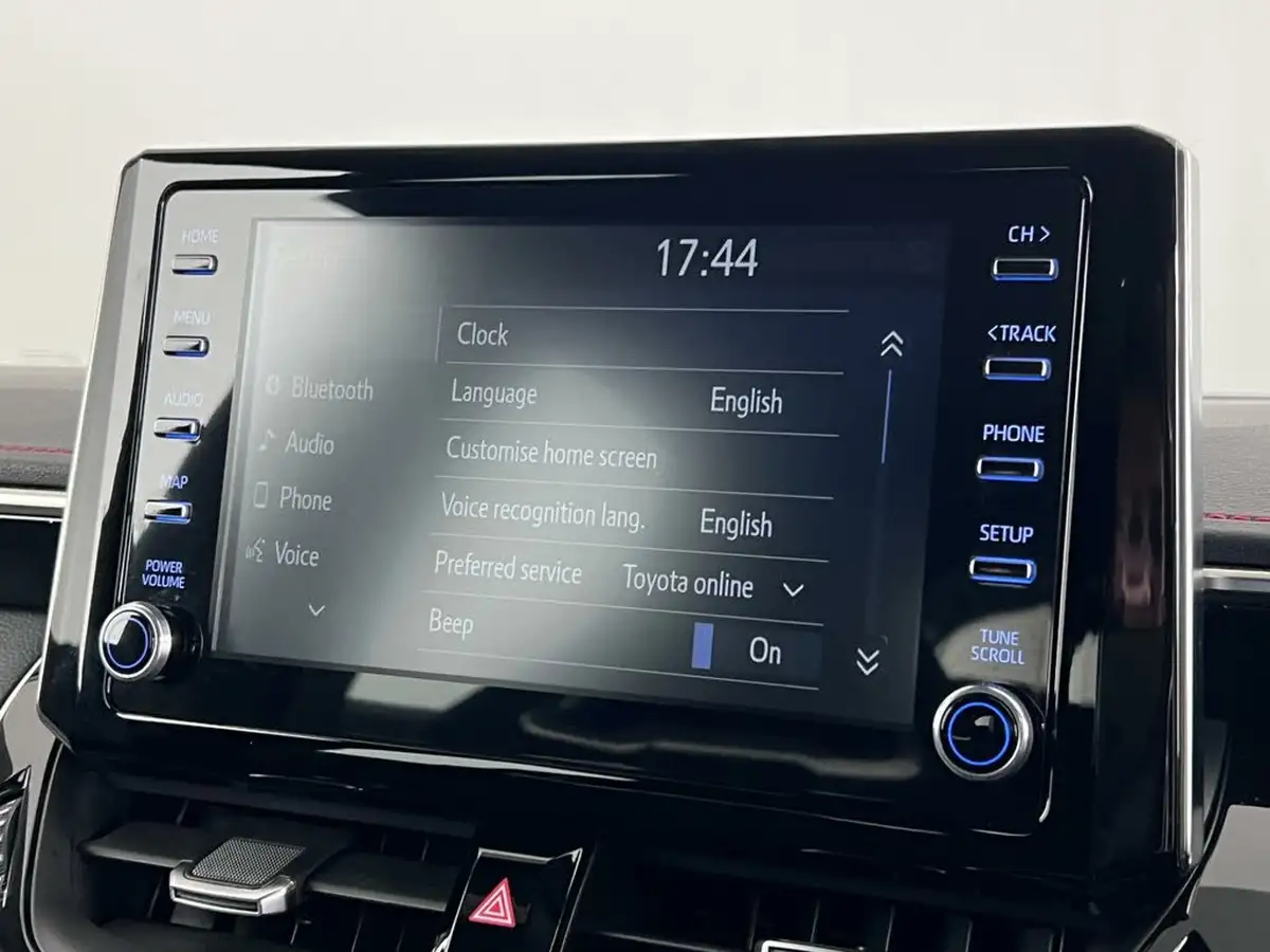 2021-toyota-corolla-18-vvt-i-excel-trk-hatchback-big-33