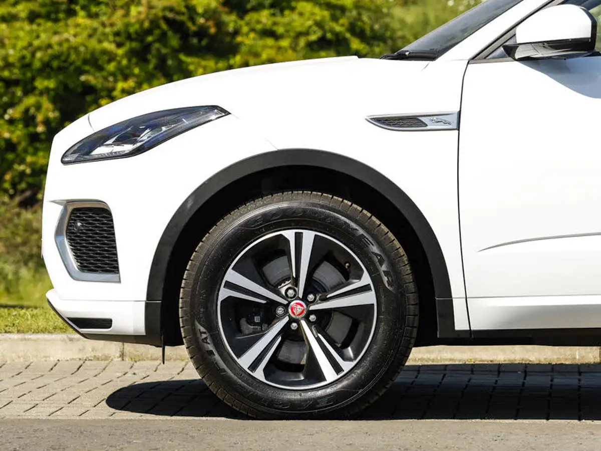 2021-jaguar-e-pace-20-d200-r-dynamic-s-big-9