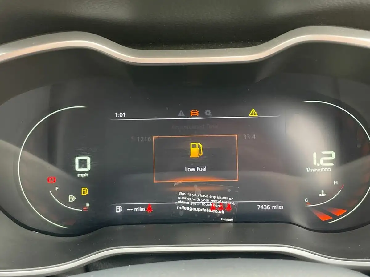 2023-mg-zs-suv-10t-gdi-exclusive-big-13