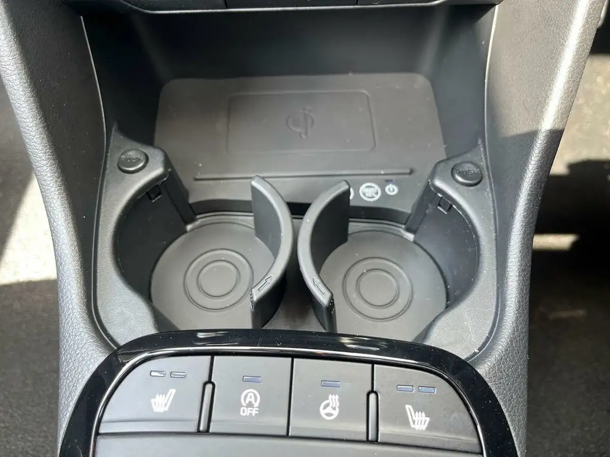 2024-kia-picanto-12-gt-line-s-big-29