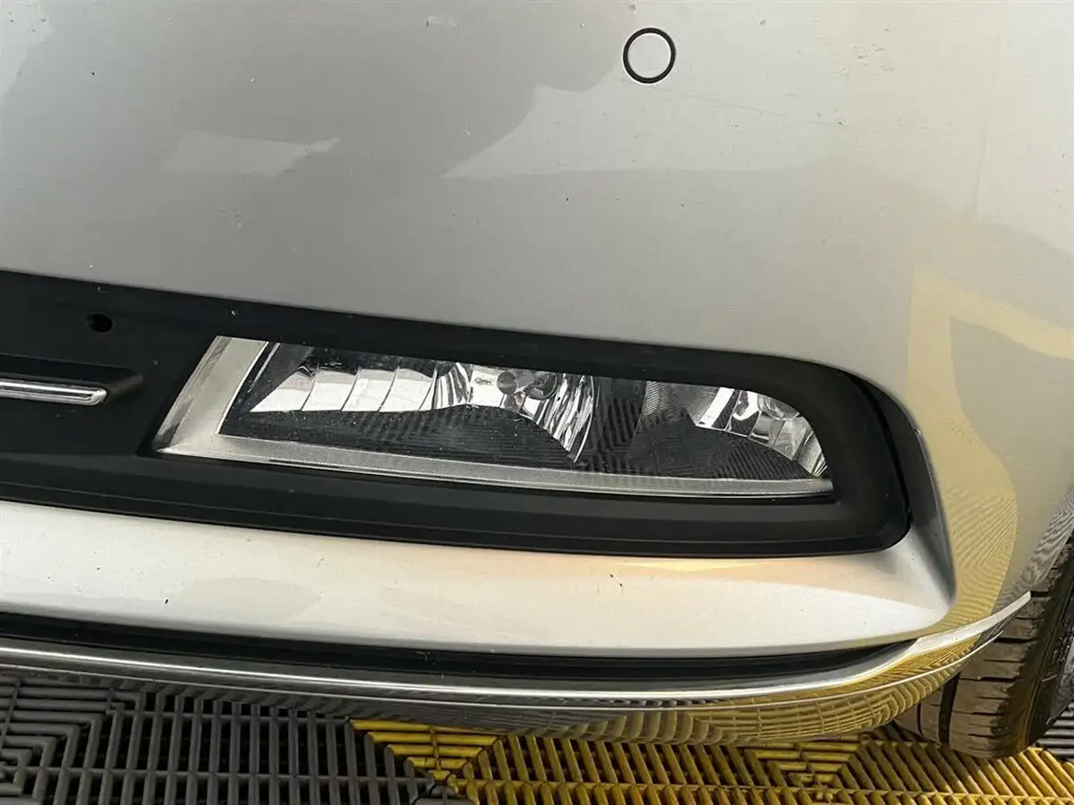 2016-volkswagen-passat-20tdi-gt-190ps-estate-5d-dsg-big-26