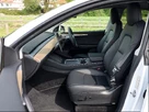 2022-tesla-model-y-e-long-range-small-40
