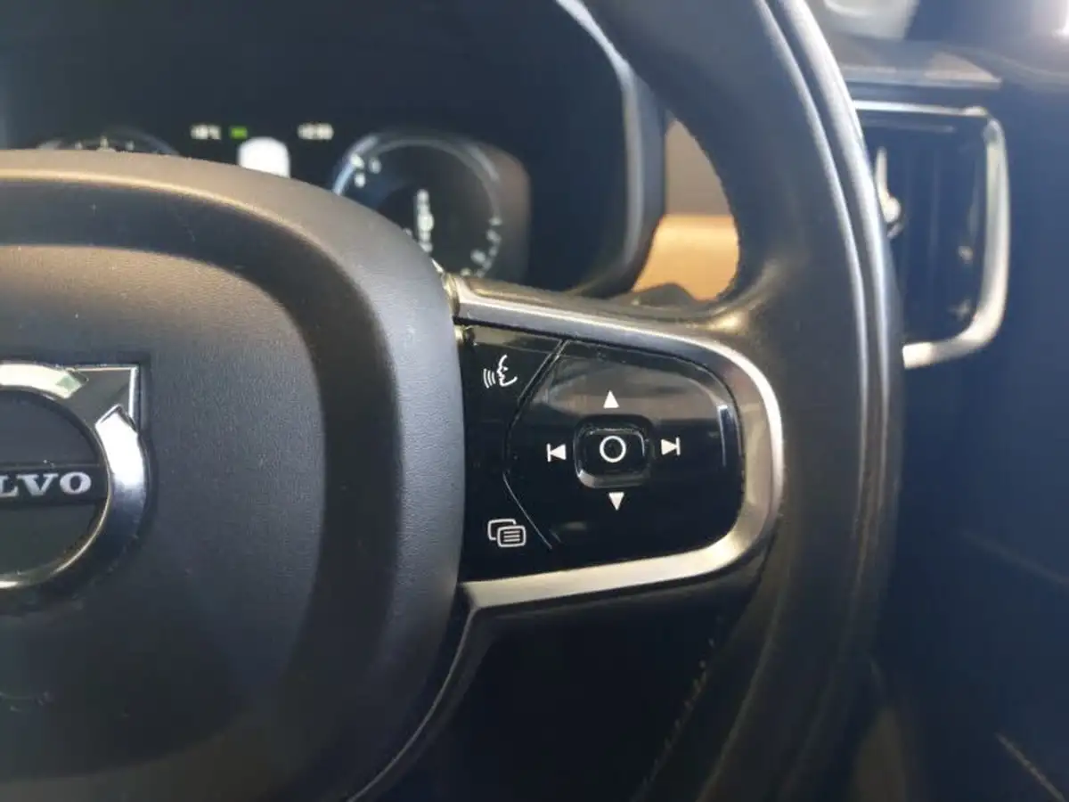 2019-volvo-s90-20-t8-inscription-pro-big-10