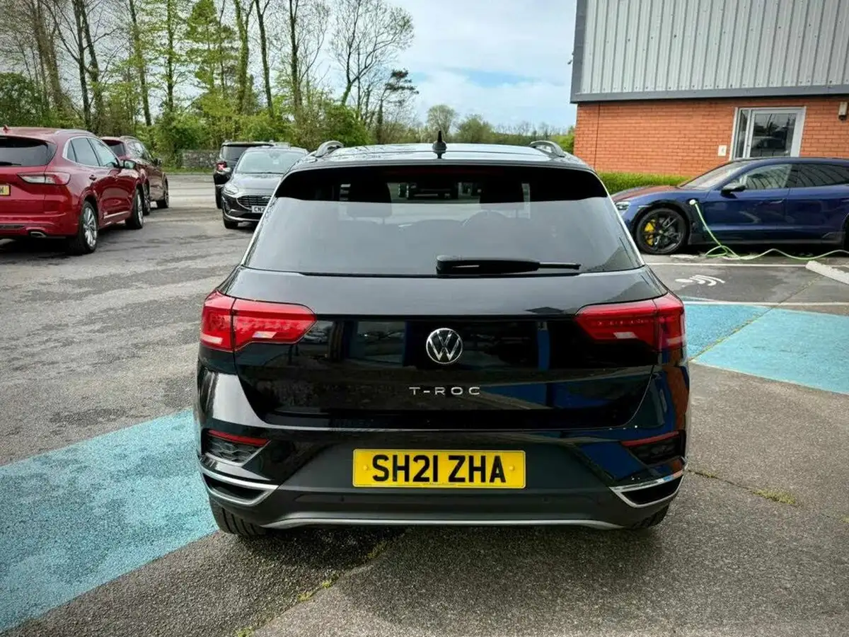 2021-volkswagen-t-roc-10-tsi-active-hatchback-5d-big-14