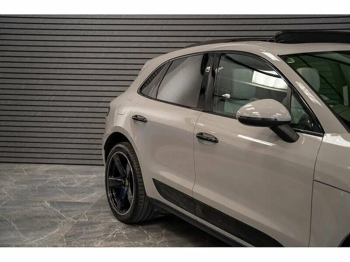 2019-porsche-macan-30-v6-s-big-9