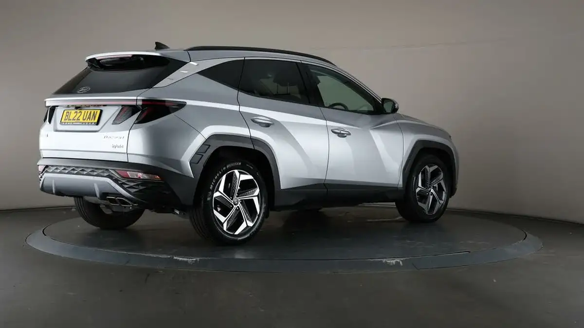2022-hyundai-tucson-16-t-gdi-premium-230ps-hybrid-auto-big-57