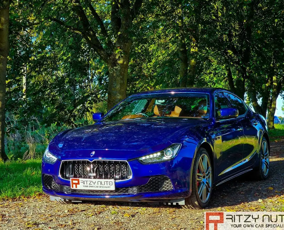2014-maserati-ghibli-30-s-big-43