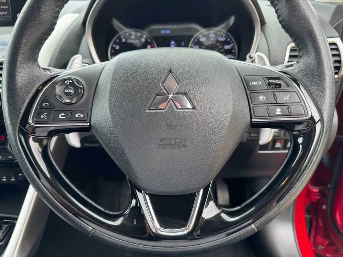 2019-mitsubishi-eclipse-cross-15-4-auto-big-35