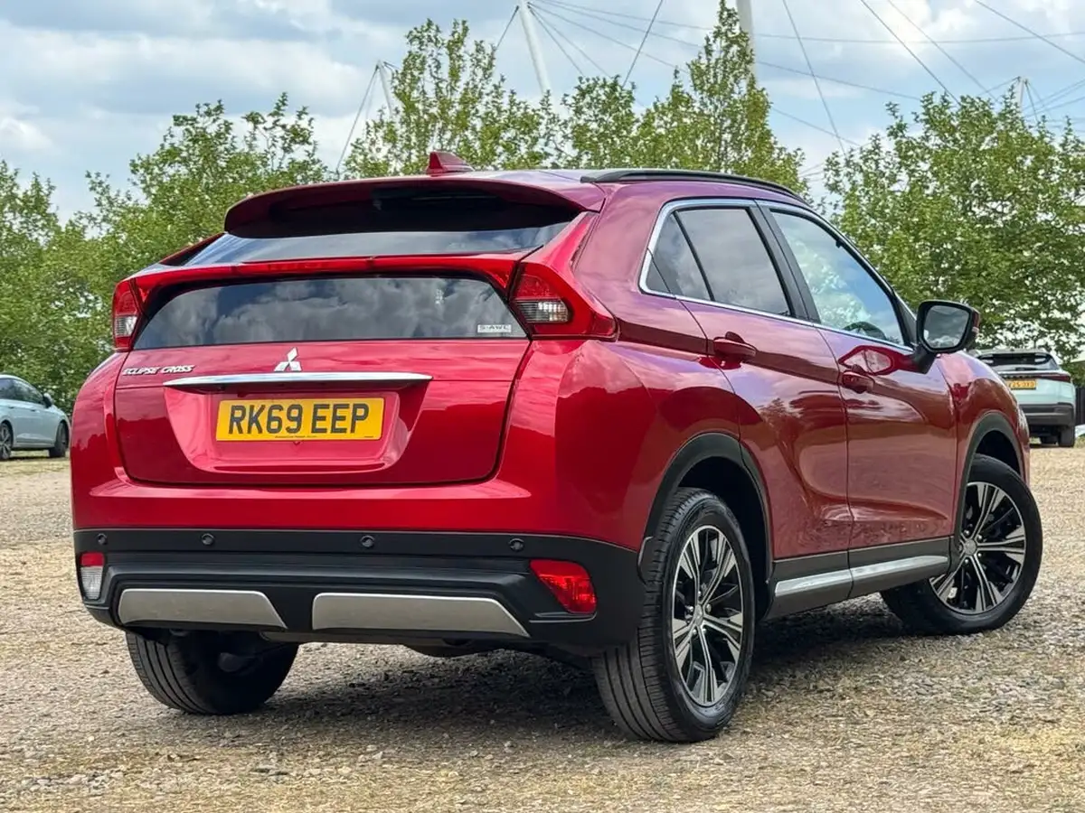 2019-mitsubishi-eclipse-cross-15-4-auto-big-7