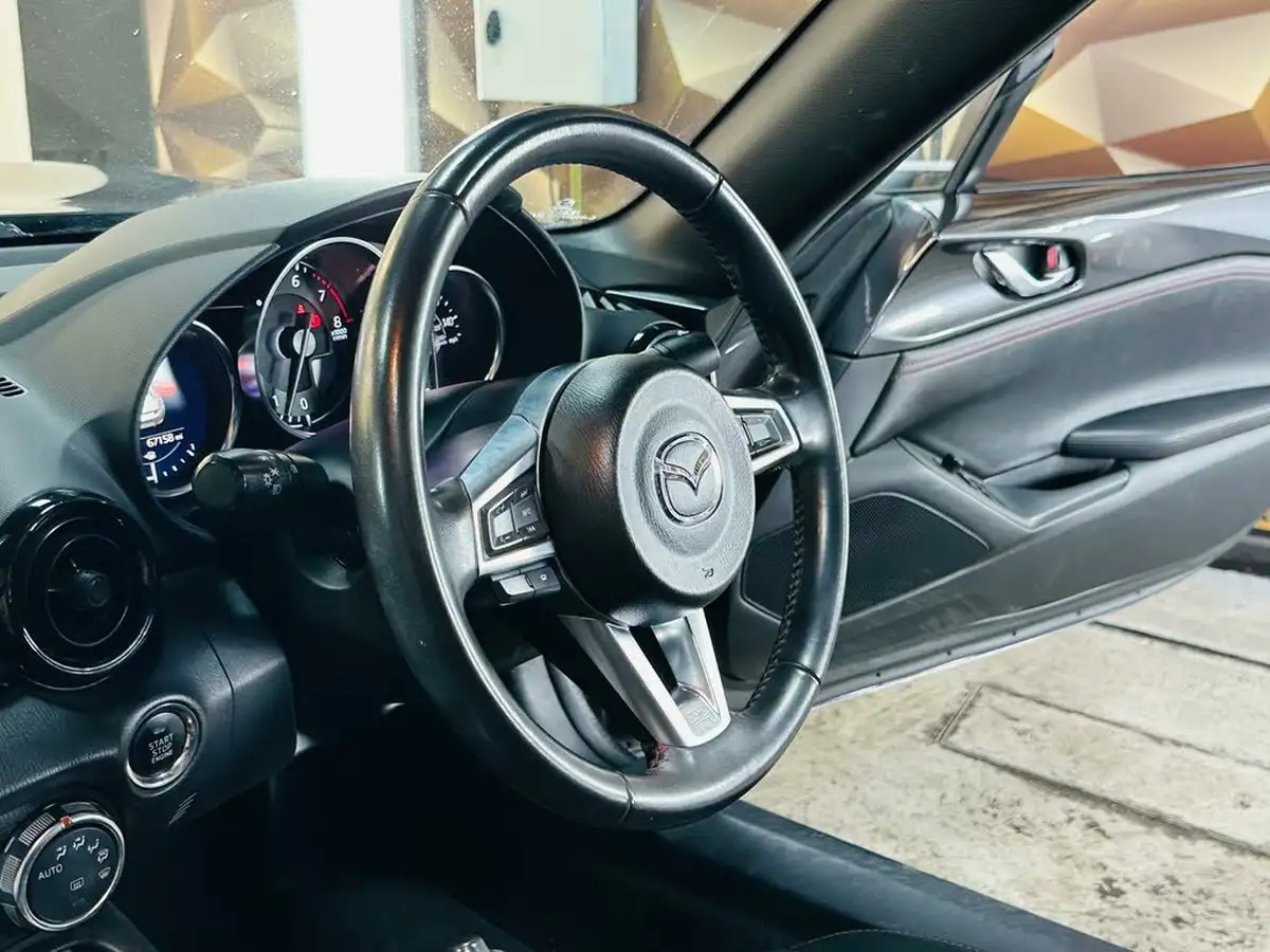 2017-mazda-mx-5-20-se-l-rf-big-19