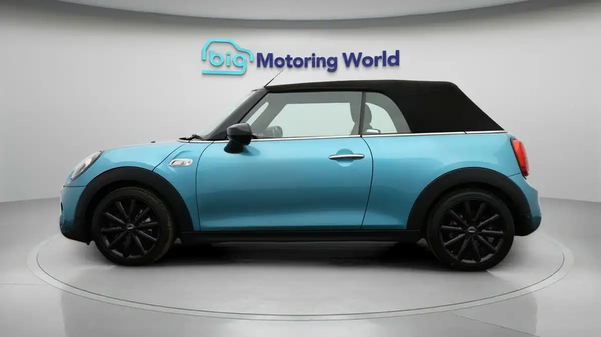 2020-mini-cooper-20-cooper-s-classic-189bhp-convertible-2d-big-4