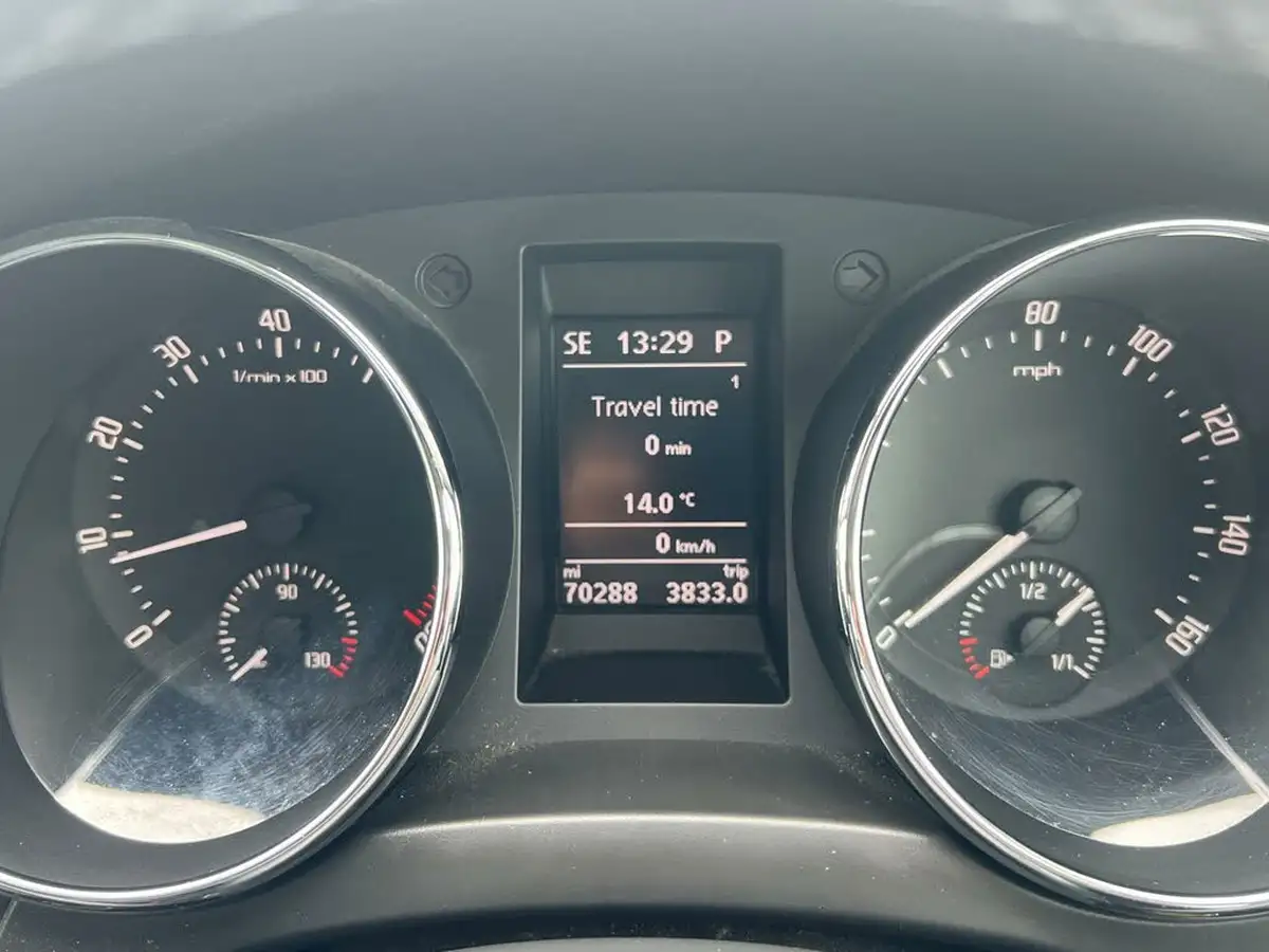 2017-skoda-yeti-outdoor-12-tsi-se-l-drive-dsg-big-18