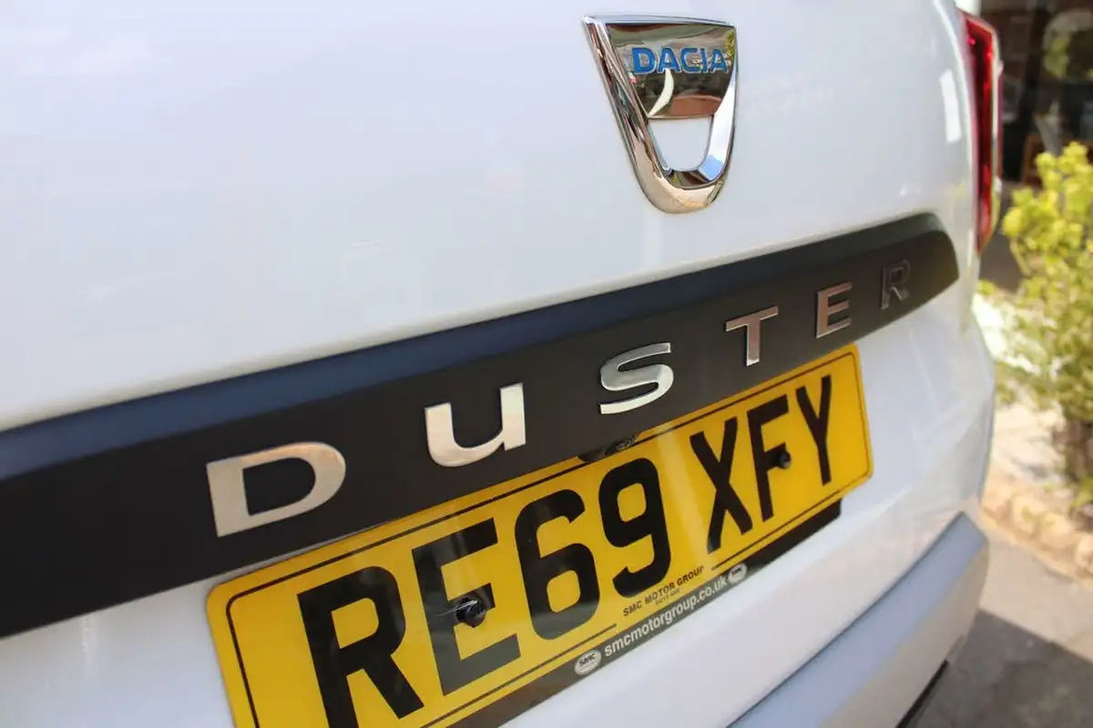 2019-dacia-duster-10-tce-comfort-ss-big-32