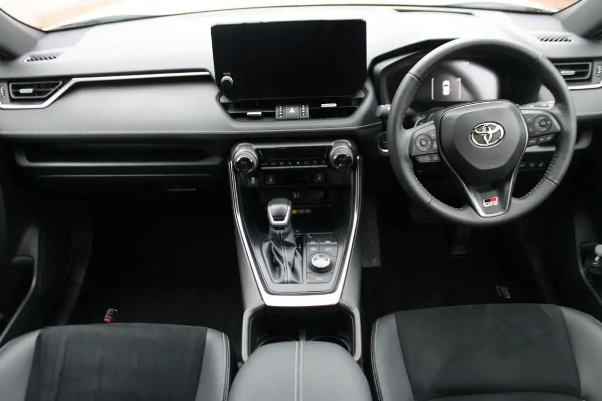 2024-toyota-rav4-25-vvt-i-gr-sport-302bhp-plug-in-big-16