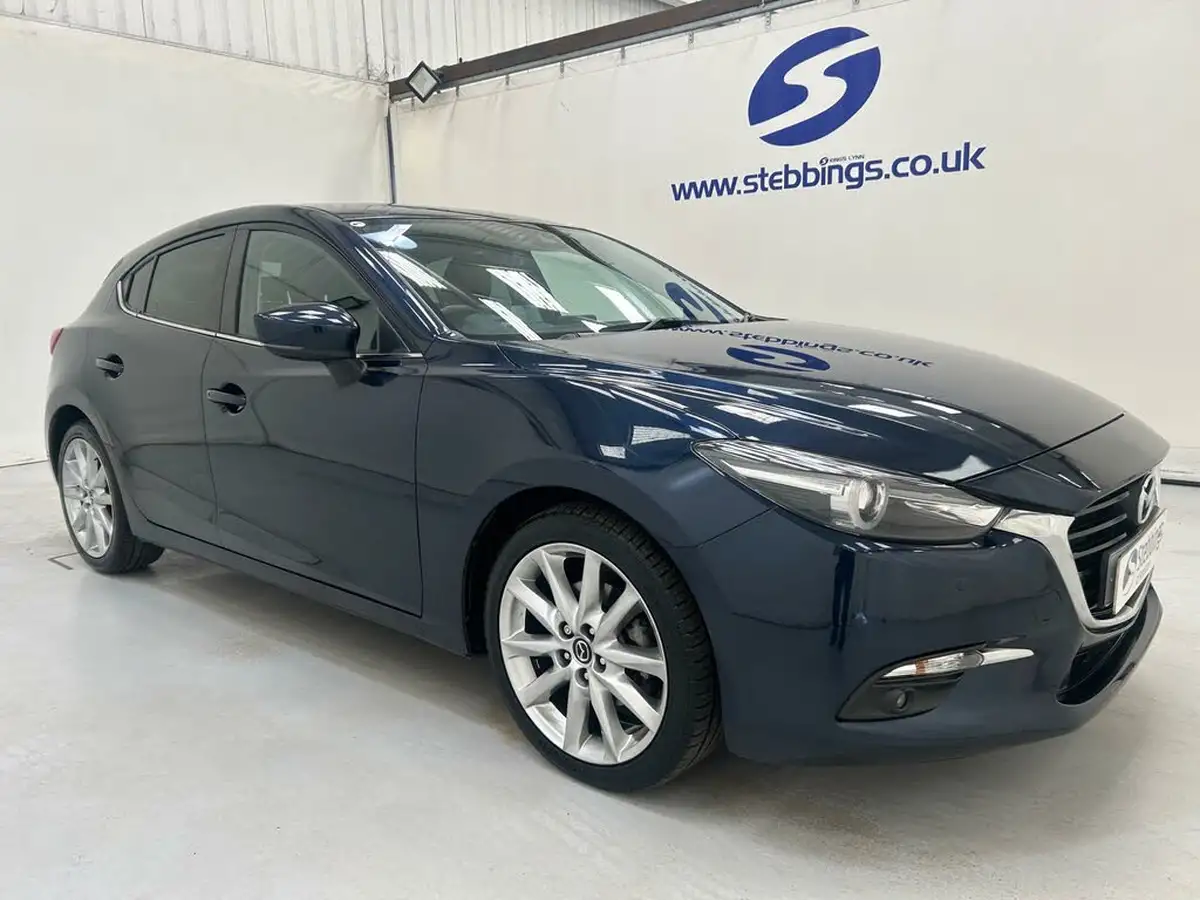 2017-mazda-mazda3-20-sport-nav-120ps-hatchback-5d-auto-big-1