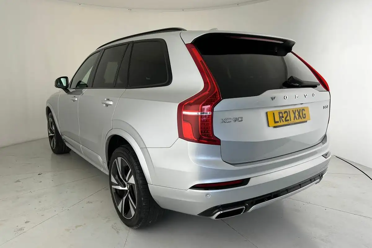 2021-volvo-xc90-20td-b5-r-design-big-22