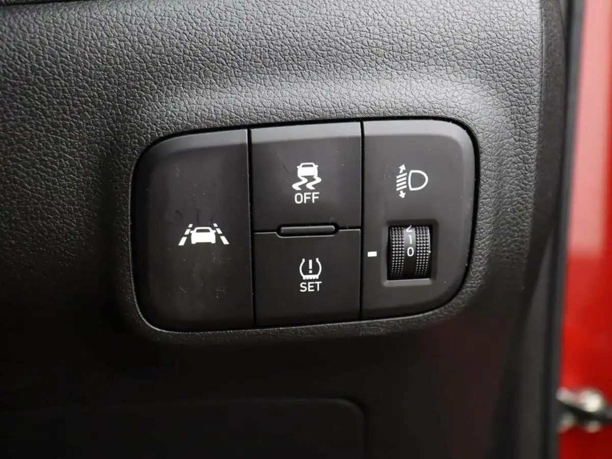 2023-hyundai-i10-10-t-gdi-n-line-big-32
