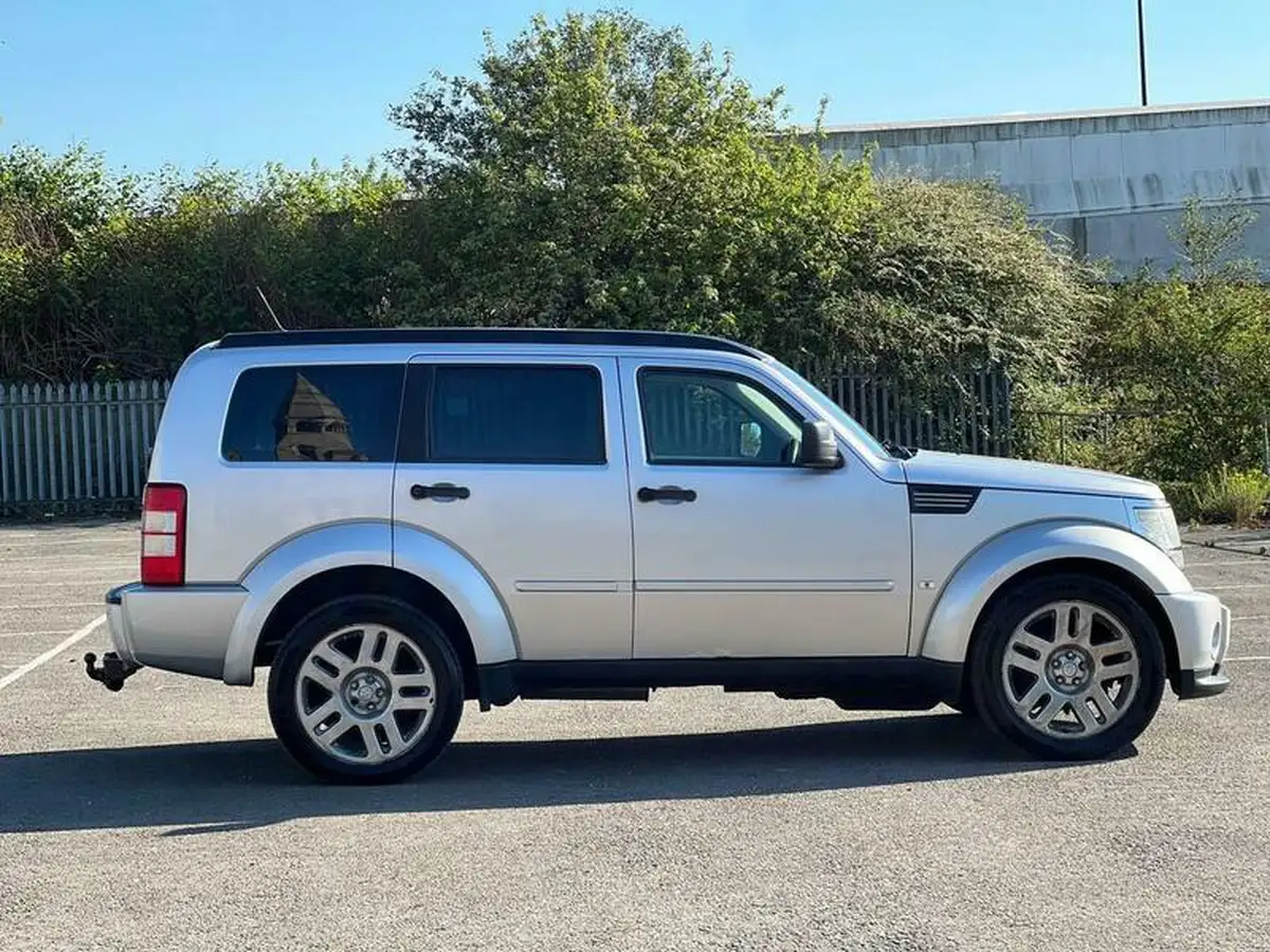2009-dodge-nitro-28td-sxt-auto-big-14