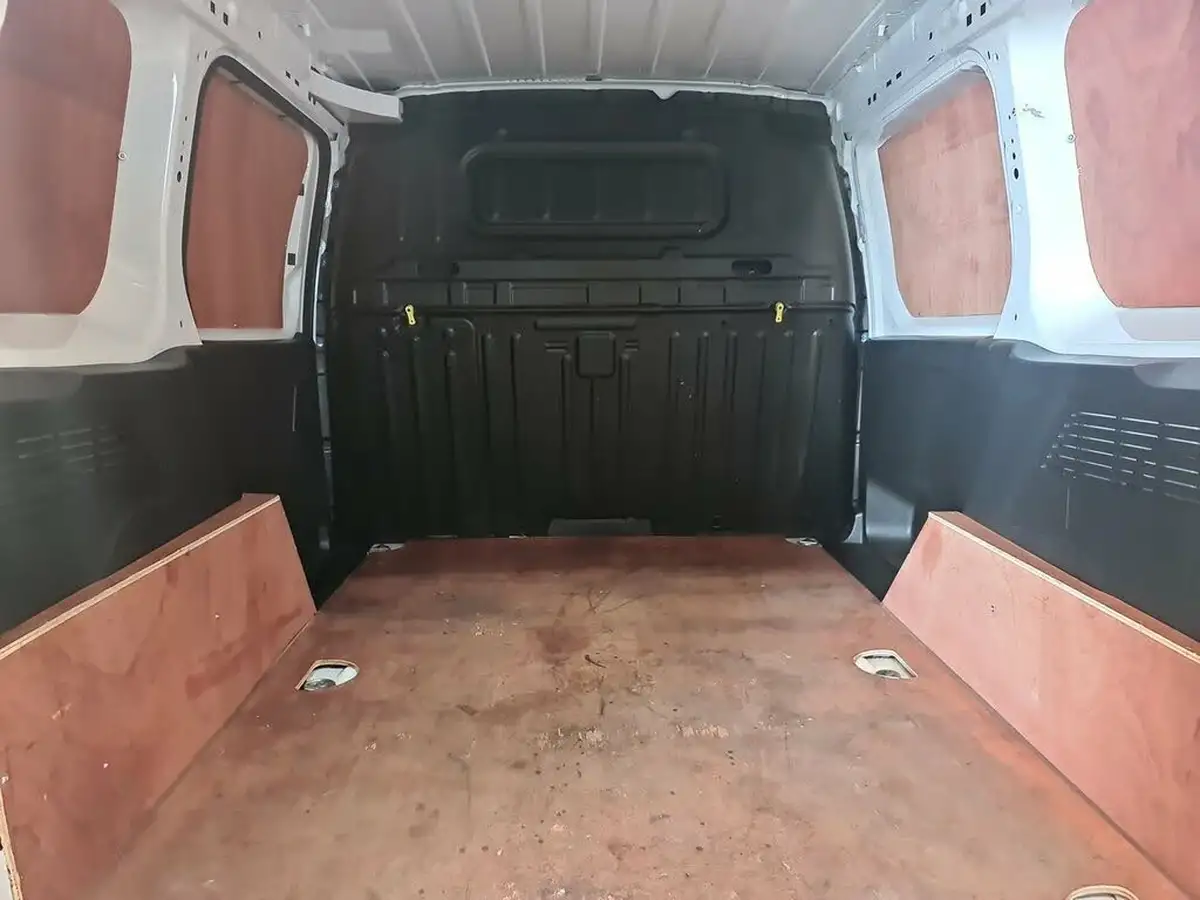 2021-citroen-berlingo-15bluehdi-1000-enterprise-100pseu6dt-e-ss-panel-big-16