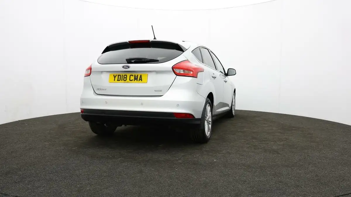 2018-ford-focus-10t-zetec-edition-125ps-hatchback-auto-big-73