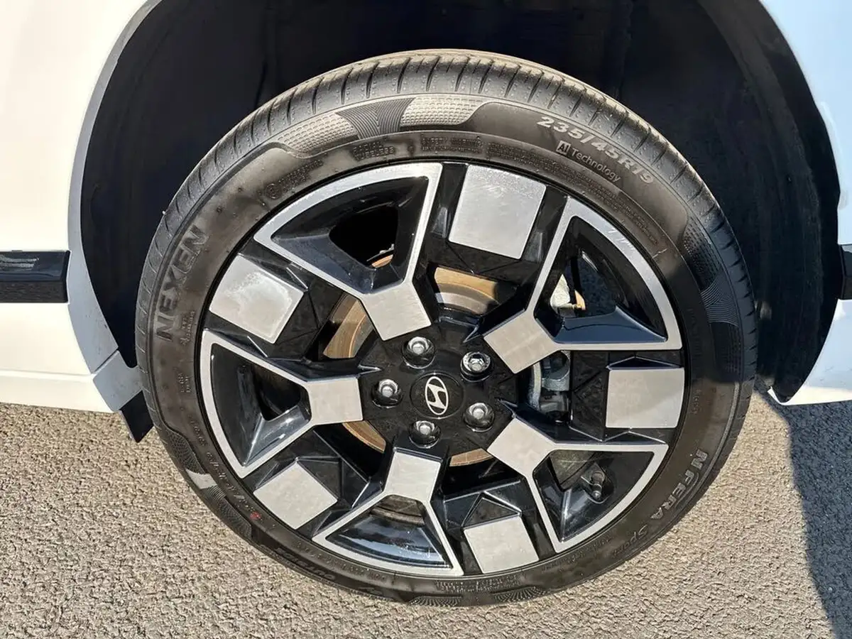 2024-hyundai-kona-e-ultimate-218ps-65kwh-big-26