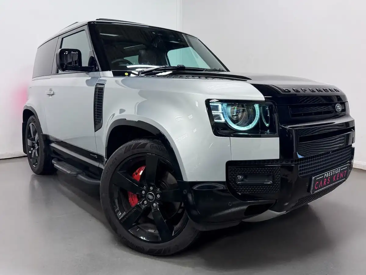 2023-land-rover-90-defender-30-d300-x-big-18