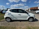 2013-chrysler-ypsilon-12-s-small-2