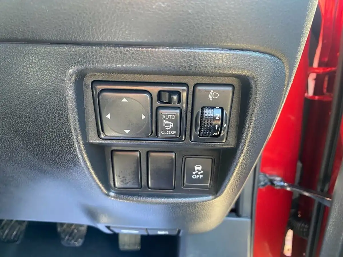 2012-nissan-juke-16-tekna-16v-1598cc-big-36